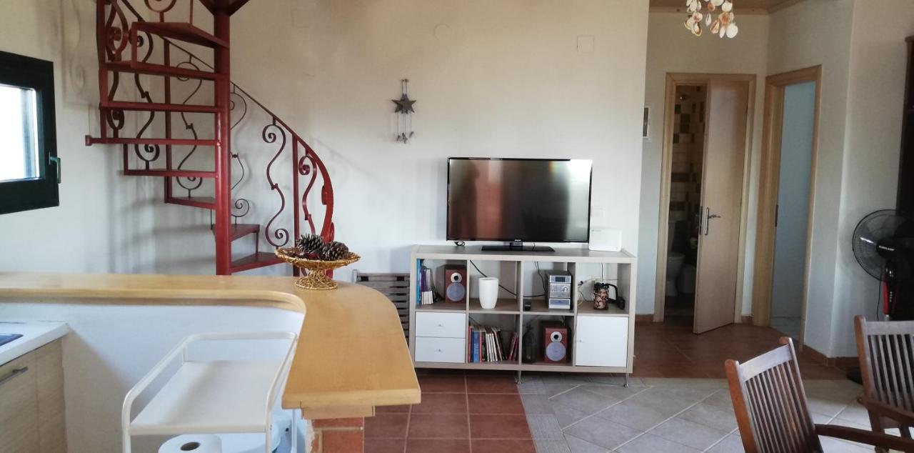Olgas Villa Arogi ภายนอก รูปภาพ