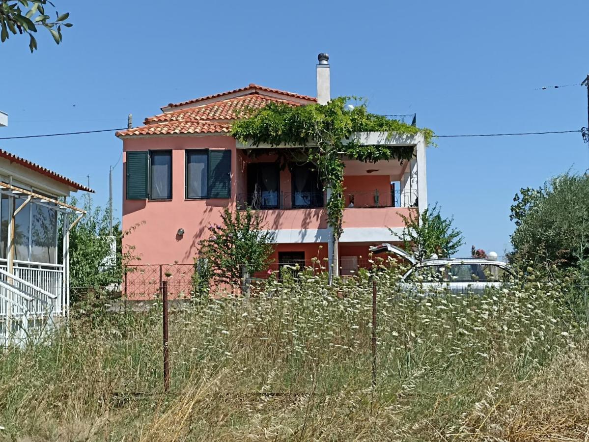 Olgas Villa Arogi ภายนอก รูปภาพ
