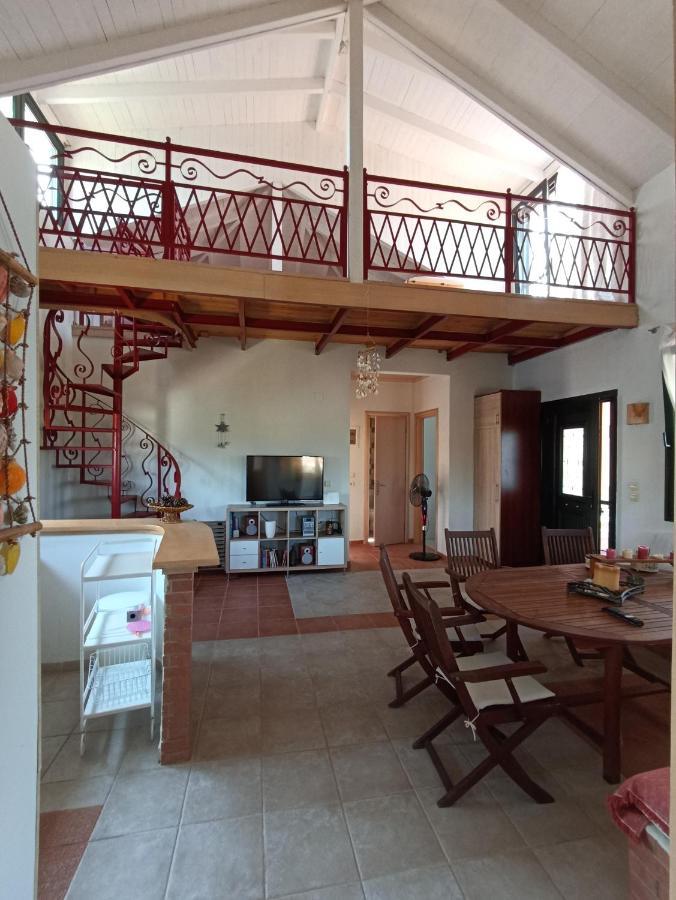 Olgas Villa Arogi ภายนอก รูปภาพ