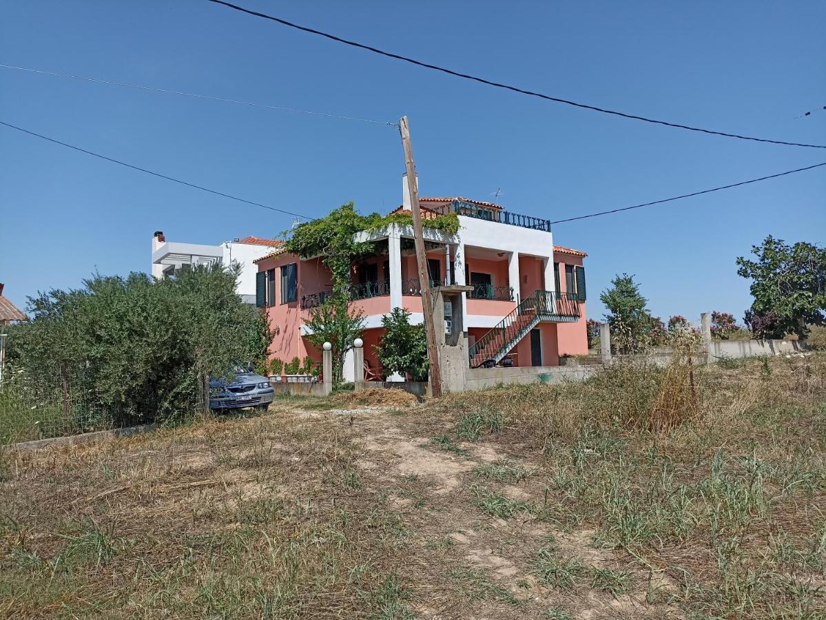 Olgas Villa Arogi ภายนอก รูปภาพ
